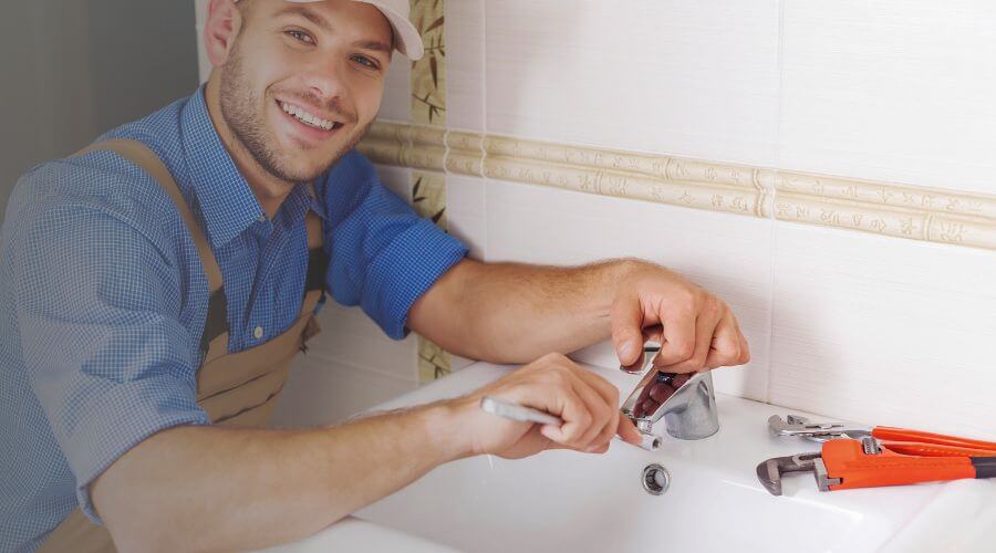 Professional clogged drains services in Sorento, IL